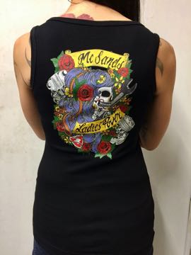 Ladies_schwarz_Top_Rücken