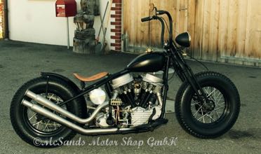 Panhead *BackinBlack* by McSands